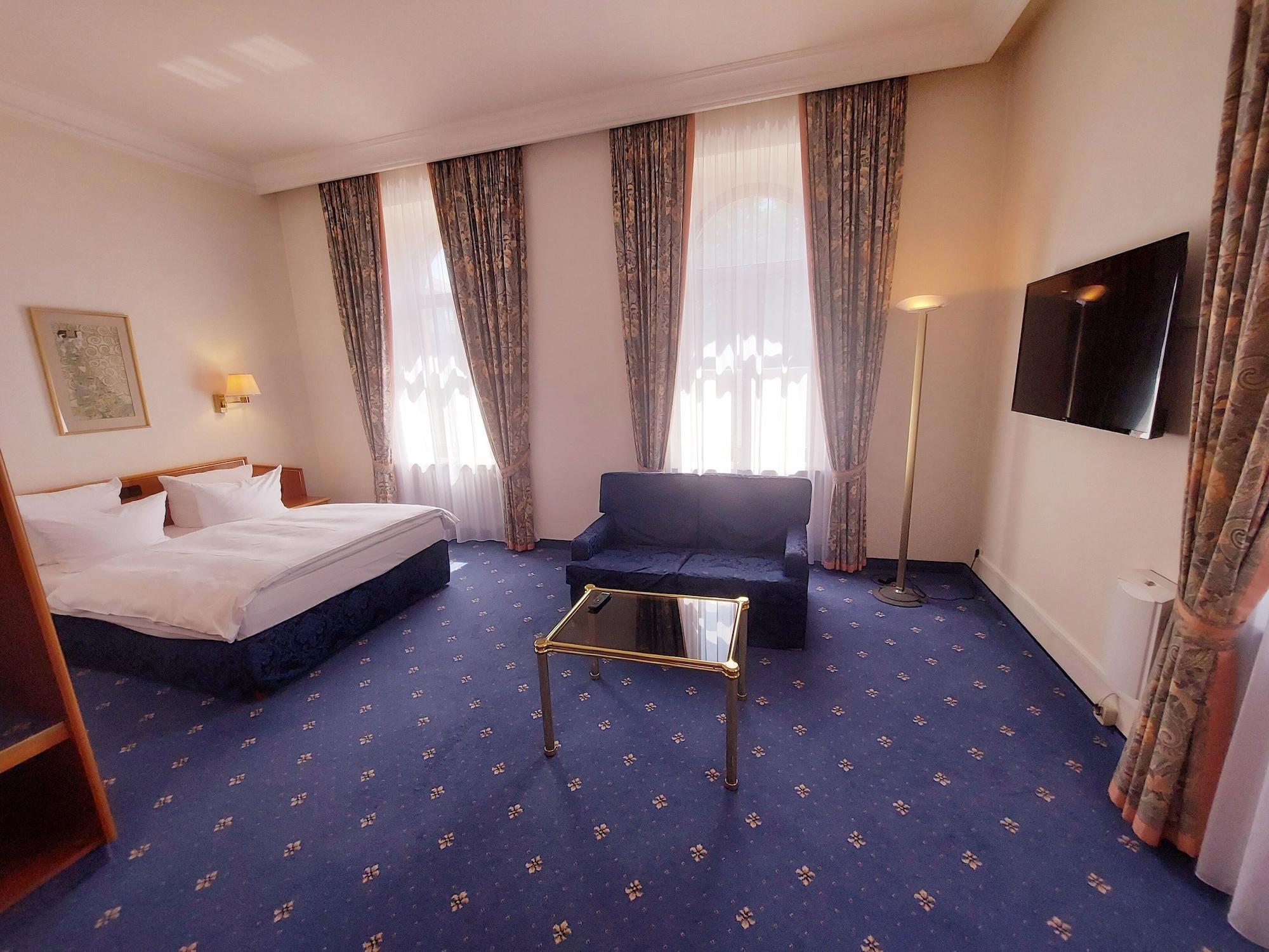 Hotel Bayerischer Hof Dresden Eksteriør bilde